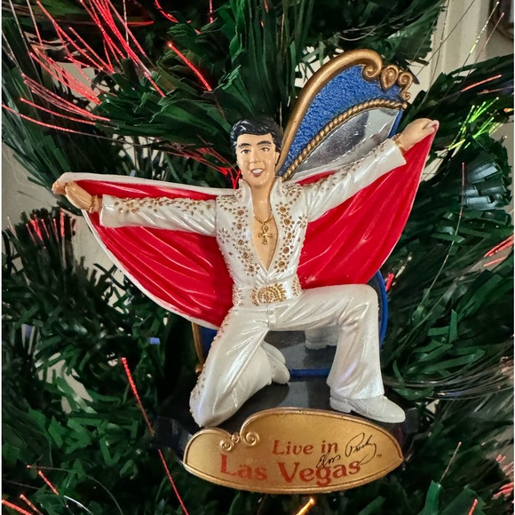 Elvis Presley Christmas Ornament Live in Las Vegas - Picture 2 of 4